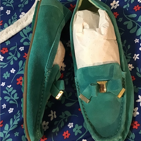 Women’s size 71/2 M shoes Isaacmizrahi - Picture 3 of 9